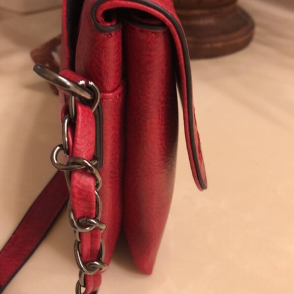 NWT Sam and Hadley Red Embroidered Women's Purse - Picture 7 of 8